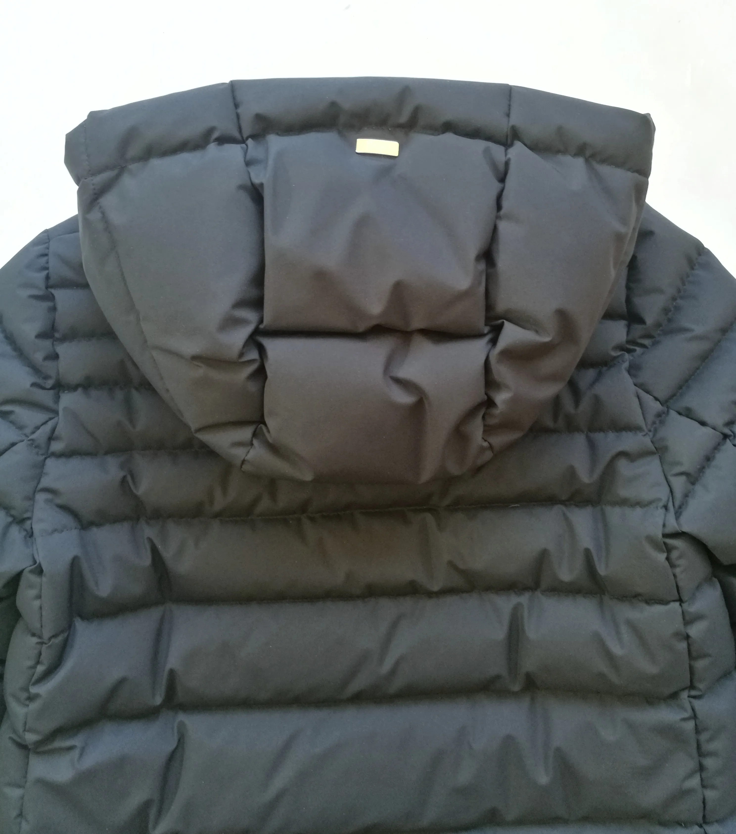 Chaqueta de plumas HERNO junior con capucha laminar niña PI0028G11106 negro