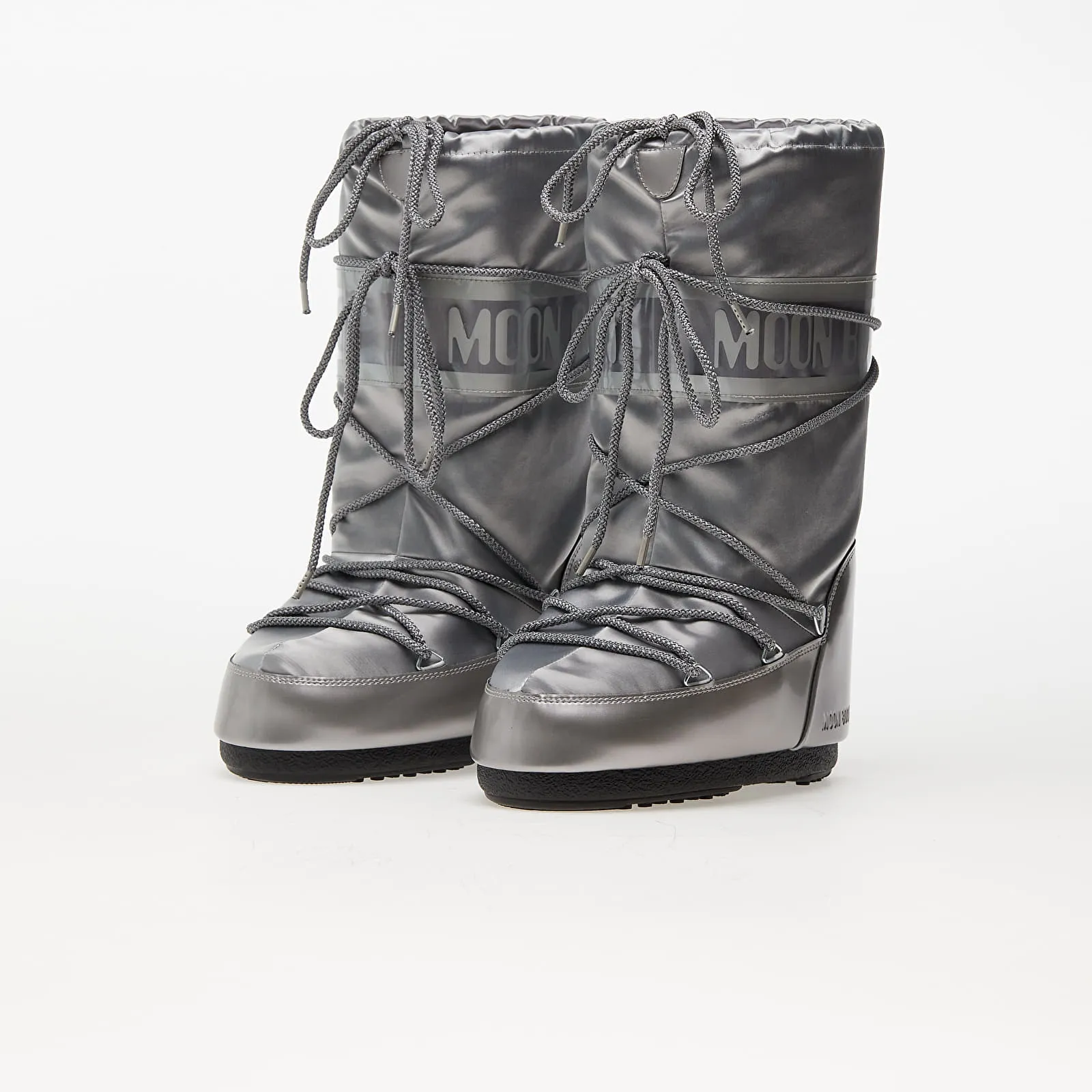 Moon Boot Glance