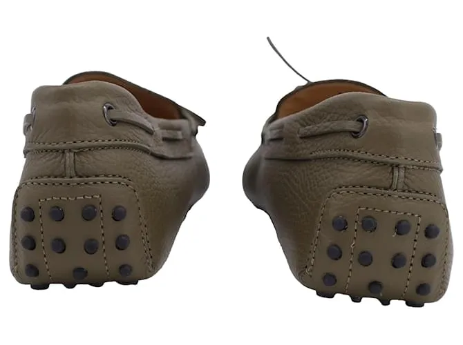 Zapatos Driver Gommino de Tod's en cuero oliva Verde Verde oliva 